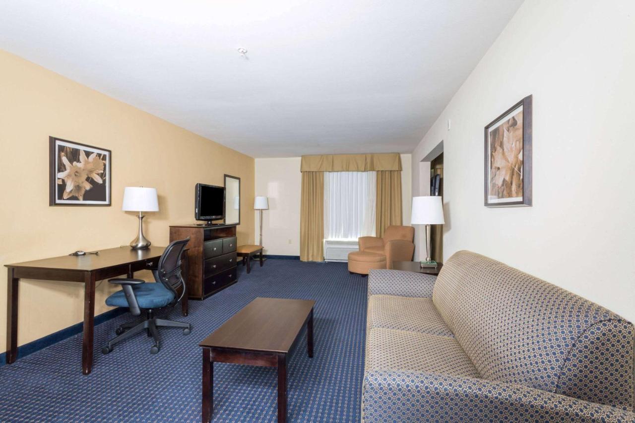 Wingate By Wyndham Houma Hotel Exterior photo