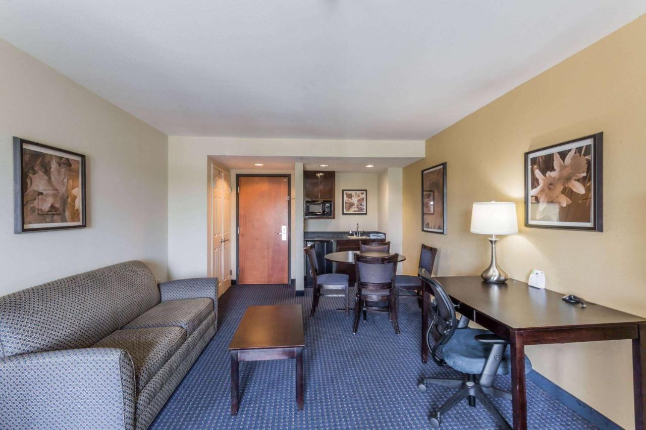 Wingate By Wyndham Houma Hotel Exterior photo
